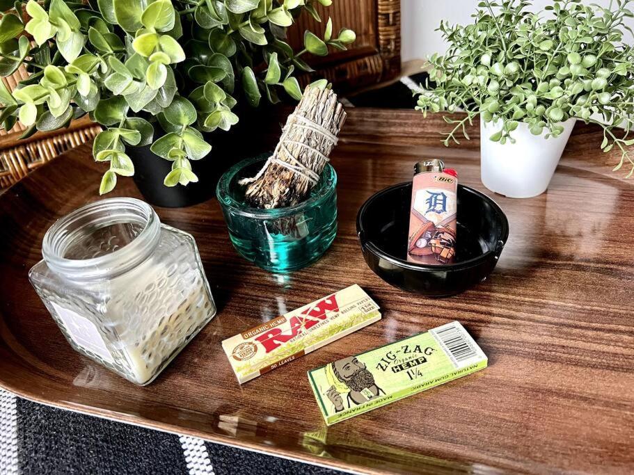 420 Friendly Boho Loft Downtown King Suite Free Parking ديترويت المظهر الخارجي الصورة